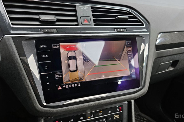 2022 Volkswagen Tiguan с пробегом 15 702 км