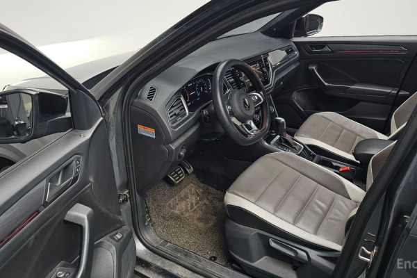 2021 Volkswagen T-Roc с пробегом 107 437 км