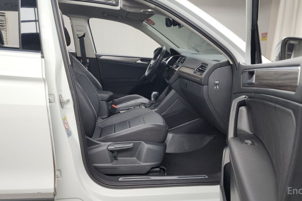 2022 Volkswagen Tiguan с пробегом 15 813 км