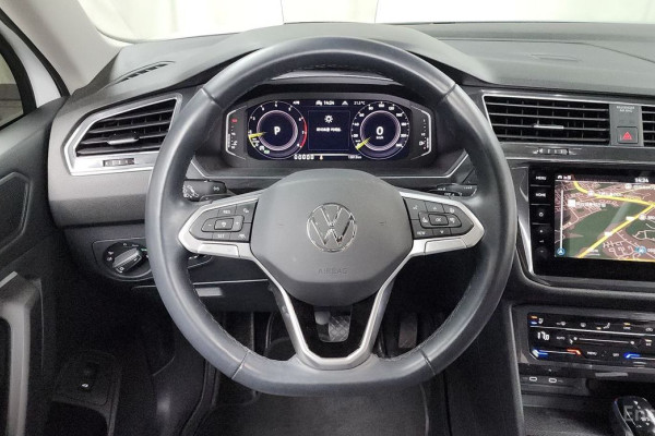 2022 Volkswagen Tiguan с пробегом 15 813 км
