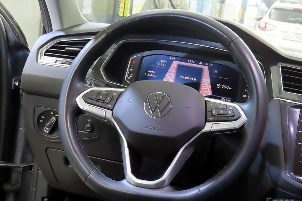 2023 Volkswagen Tiguan с пробегом 40 496 км