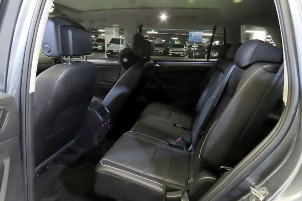 2023 Volkswagen Tiguan с пробегом 40 496 км