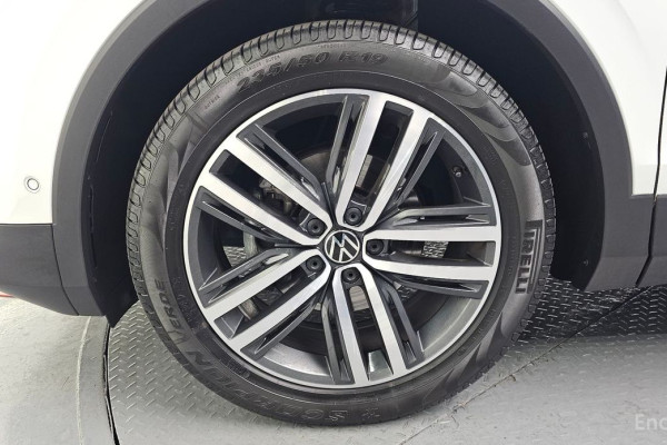 2021 Volkswagen Tiguan с пробегом 61 905 км