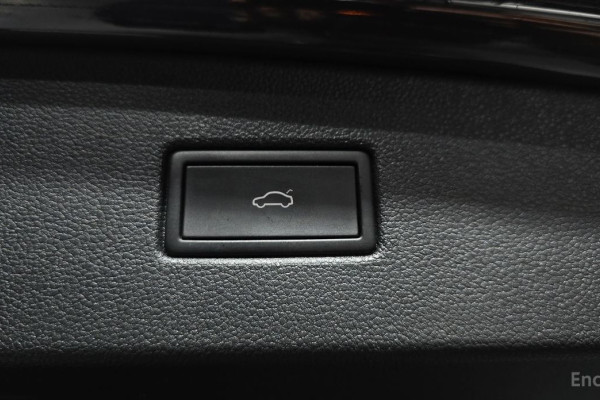 2023 Volkswagen Tiguan с пробегом 56 311 км