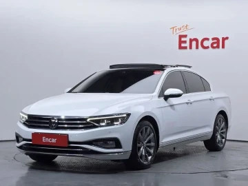 2022 Volkswagen Passat с пробегом 75 027 км