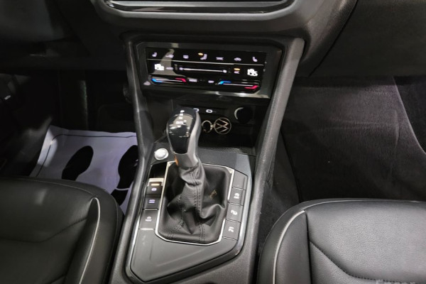 2023 Volkswagen Tiguan с пробегом 32 275 км