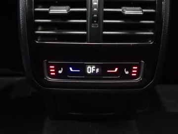 2022 Volkswagen Passat с пробегом 75 027 км