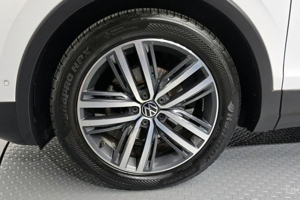 2022 Volkswagen Tiguan с пробегом 64 561 км