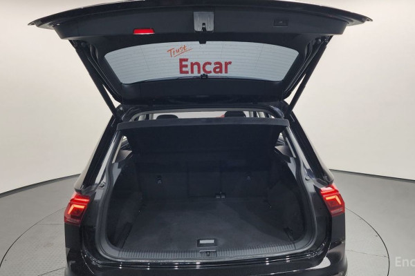 2023 Volkswagen Tiguan с пробегом 38 397 км