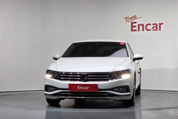 2022 Volkswagen Passat с пробегом 82 481 км