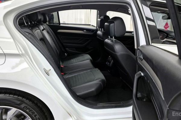 2022 Volkswagen Passat с пробегом 82 481 км