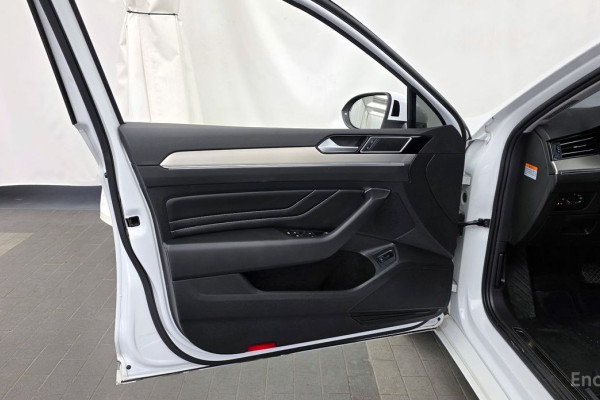 2022 Volkswagen Passat с пробегом 82 481 км