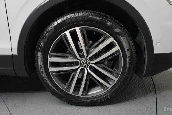 2022 Volkswagen Tiguan с пробегом 38 434 км