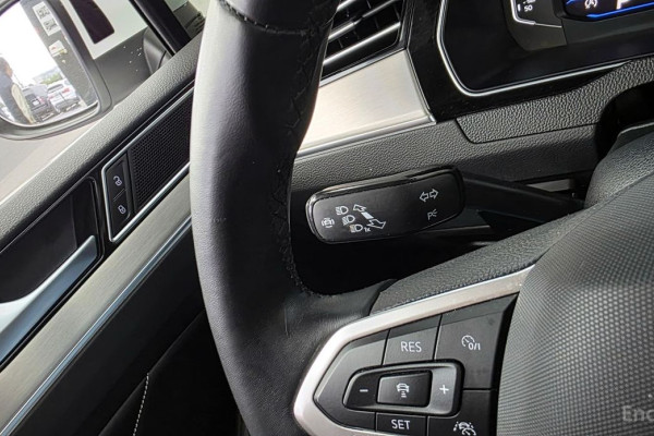 2022 Volkswagen Passat с пробегом 82 481 км