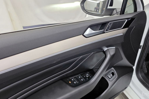 2022 Volkswagen Passat с пробегом 82 481 км