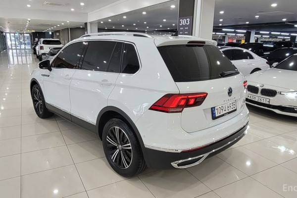 2023 Volkswagen Tiguan с пробегом 26 916 км