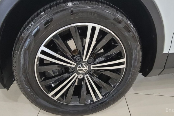 2023 Volkswagen Tiguan с пробегом 26 916 км