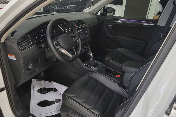 2023 Volkswagen Tiguan с пробегом 26 916 км