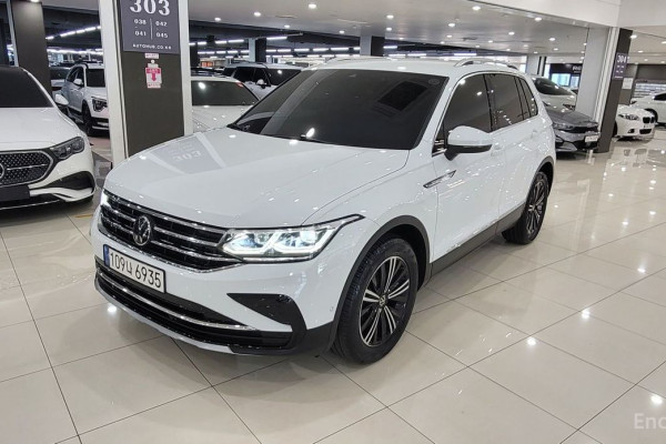 2023 Volkswagen Tiguan с пробегом 26 916 км