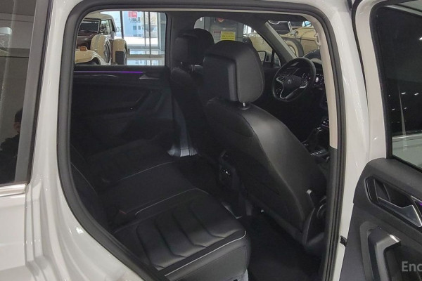 2023 Volkswagen Tiguan с пробегом 26 916 км