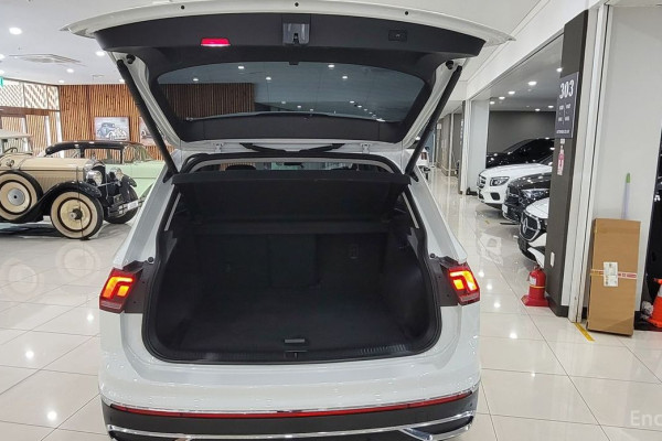 2023 Volkswagen Tiguan с пробегом 26 916 км