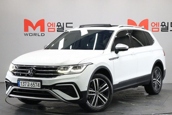 2023 Volkswagen Tiguan с пробегом 40 998 км
