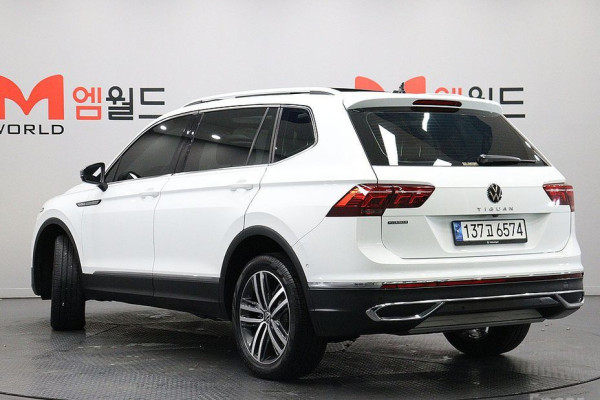 2023 Volkswagen Tiguan с пробегом 40 998 км