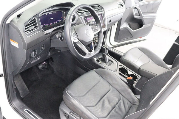 2023 Volkswagen Tiguan с пробегом 40 998 км