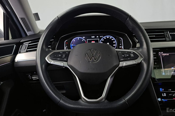 2022 Volkswagen Passat с пробегом 120 693 км