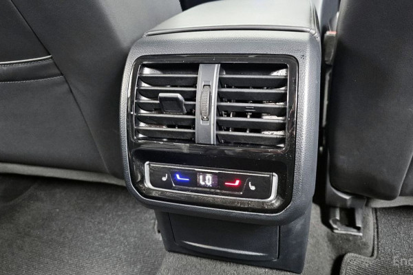 2022 Volkswagen Passat с пробегом 120 693 км