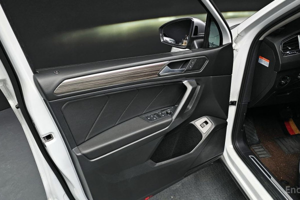 2023 Volkswagen Tiguan с пробегом 36 753 км