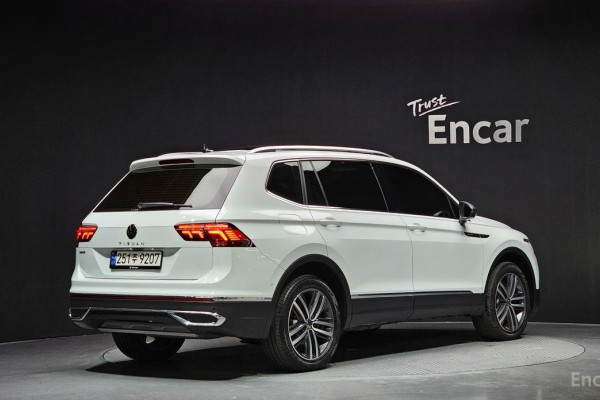 2023 Volkswagen Tiguan с пробегом 24 563 км