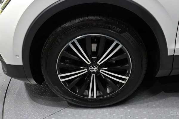 2022 Volkswagen Tiguan с пробегом 71 484 км