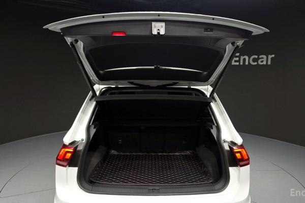 2022 Volkswagen Tiguan с пробегом 71 484 км