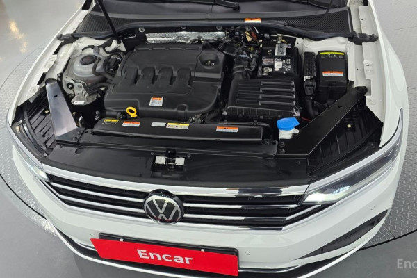 2021 Volkswagen Passat с пробегом 33 115 км