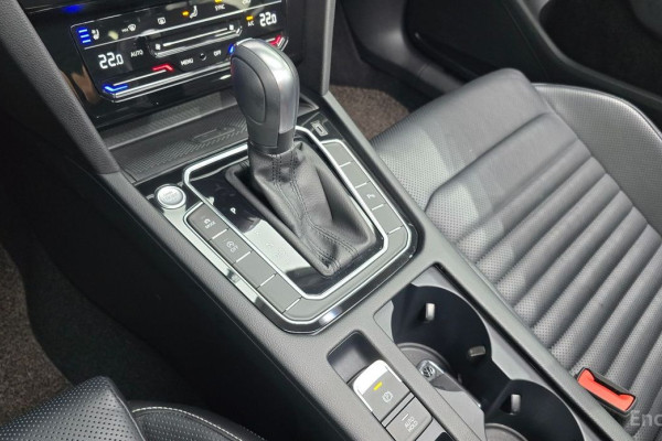 2021 Volkswagen Passat с пробегом 33 115 км