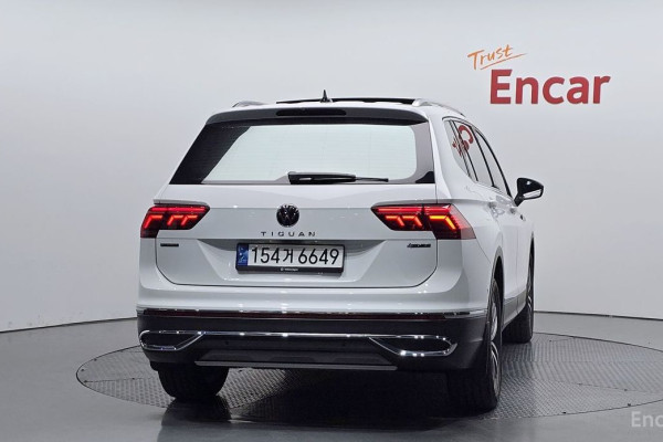 2022 Volkswagen Tiguan с пробегом 49 702 км