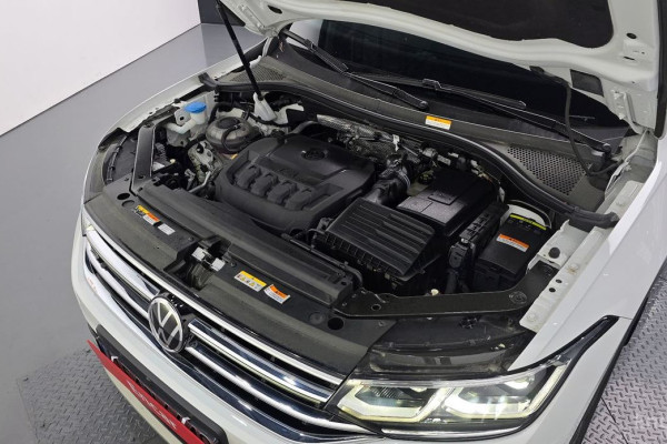 2022 Volkswagen Tiguan с пробегом 49 702 км