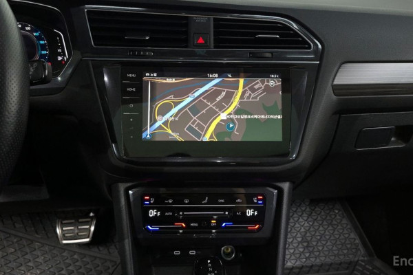 2022 Volkswagen Tiguan с пробегом 49 702 км