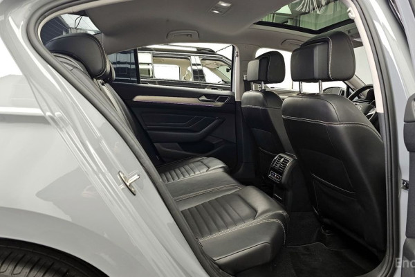 2022 Volkswagen Passat с пробегом 35 512 км