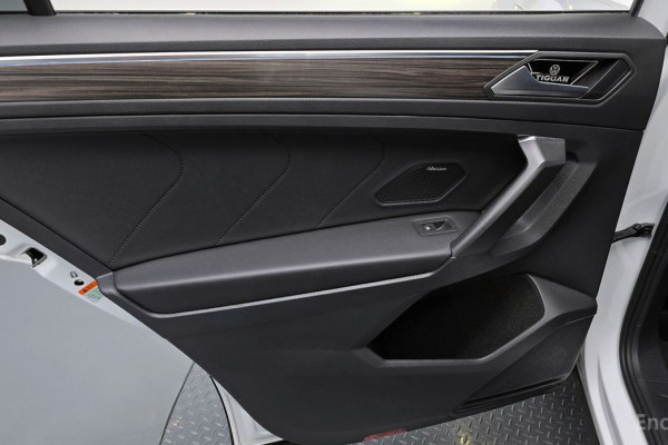 2022 Volkswagen Tiguan с пробегом 49 702 км