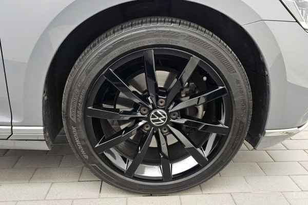 2022 Volkswagen Passat с пробегом 35 512 км