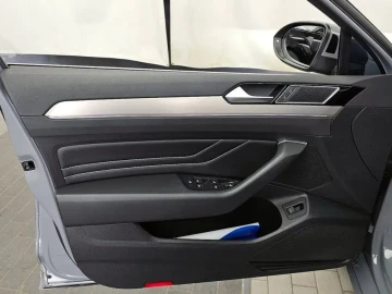 2022 Volkswagen Passat с пробегом 35 512 км