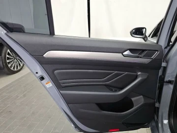 2022 Volkswagen Passat с пробегом 35 512 км