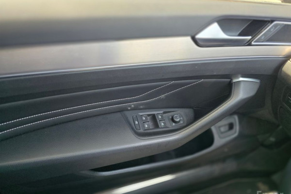 2021 Volkswagen Passat с пробегом 93 100 км