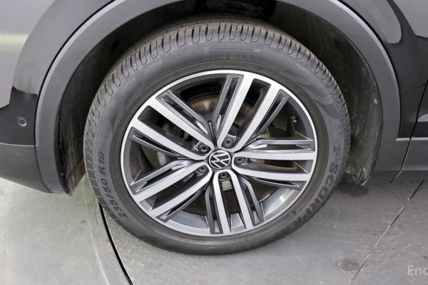 2023 Volkswagen Tiguan с пробегом 53 595 км