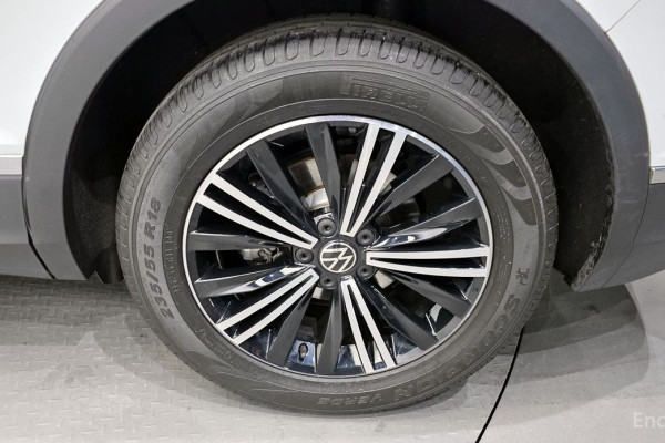 2021 Volkswagen Tiguan с пробегом 36 381 км