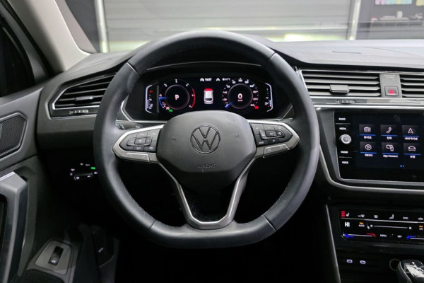 2021 Volkswagen Tiguan с пробегом 36 381 км