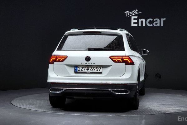 2023 Volkswagen Tiguan с пробегом 45 268 км
