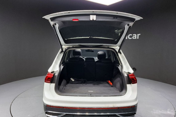 2023 Volkswagen Tiguan с пробегом 45 268 км